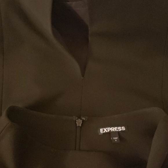 High Waisted skirt - Picture 2 of 5